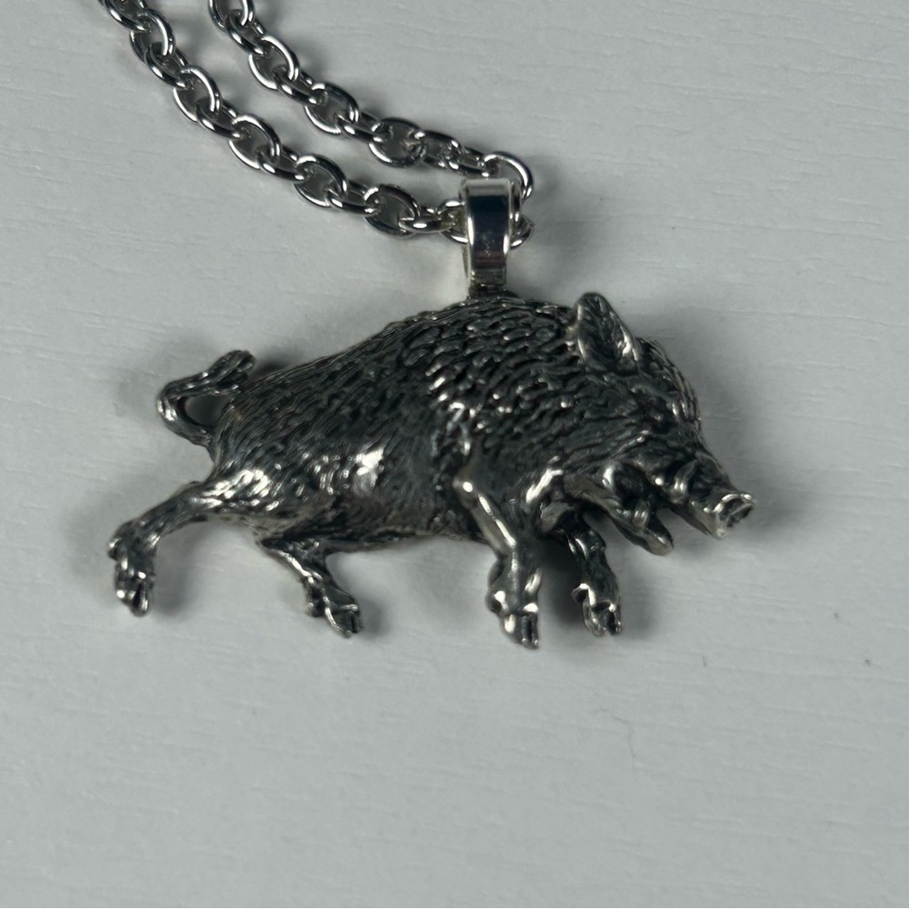 Wild Boar Necklace Fine English Pewter PENDENT ON Charm Silvertone Signed
